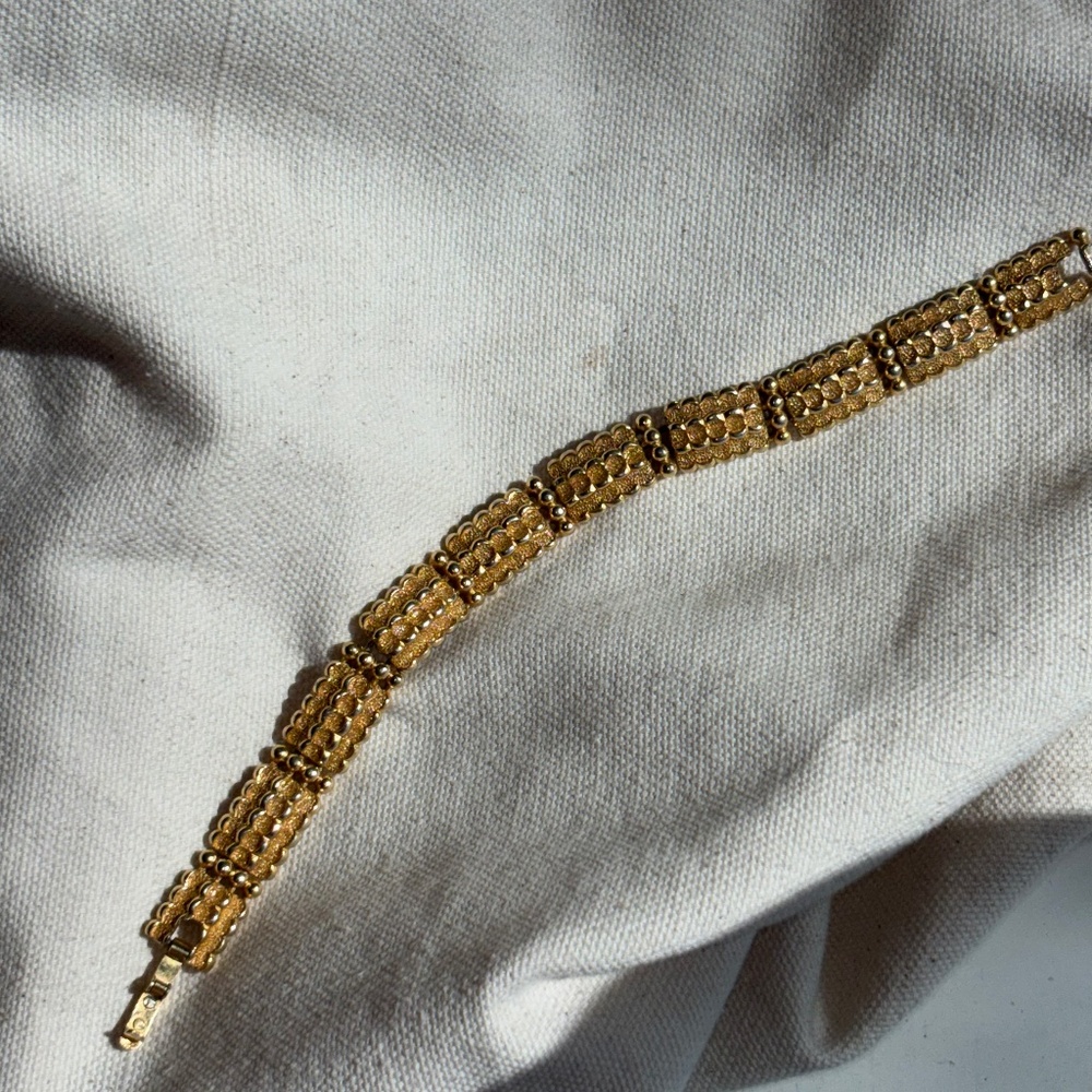 Trifari gold link bracelet